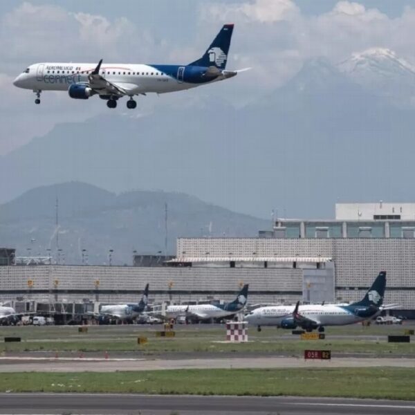 Frena juez el rediseño del espacio aéreo del Valle de México.