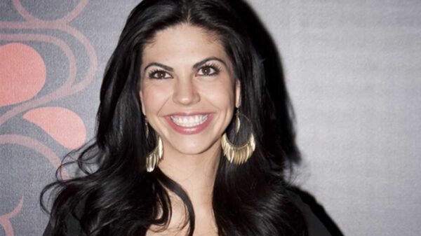 África Zavala calienta motores para su próxima telenovela