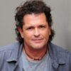 Carlos Vives está luto por la muerte de su padre