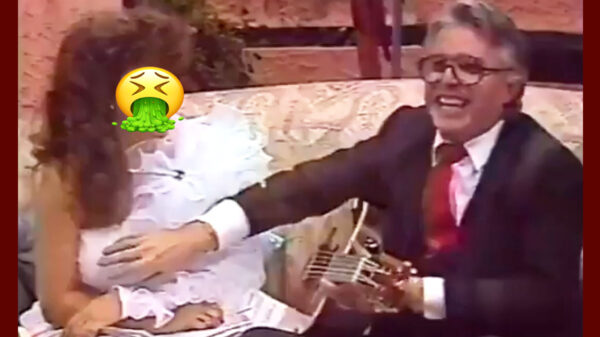 Enrique Guzmán en el ojo del huracán; resurge video en el que toca el pecho de conductora