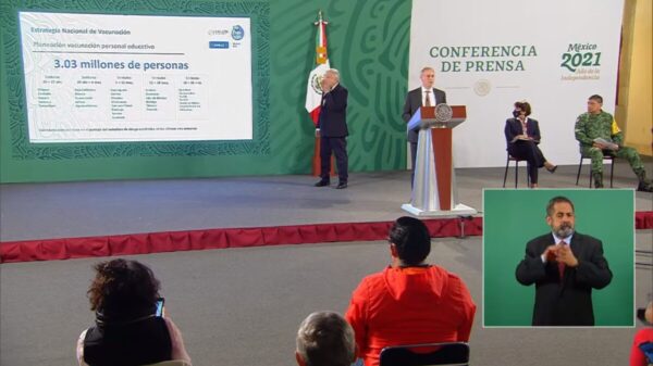 Anuncian vacunación para maestros; en Quintana Roo el 19 de mayo