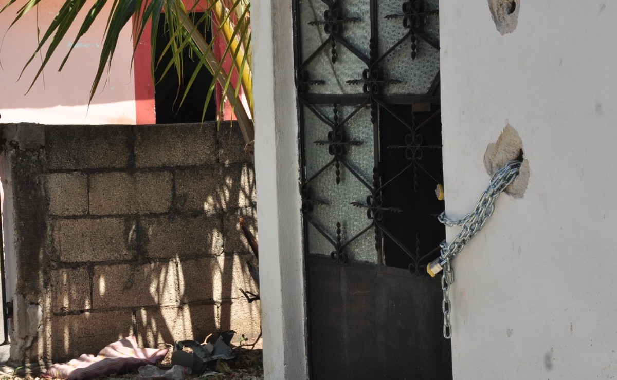 Desalojan a señor de la tercera edad de su casa en Mérida y la venden