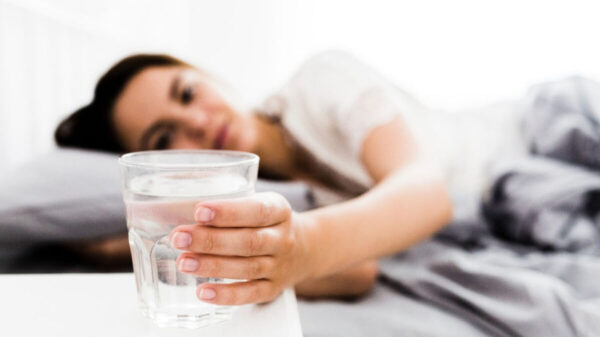 ¡Sabias qué? Beber aguas en ayunas te trae múltiples beneficios