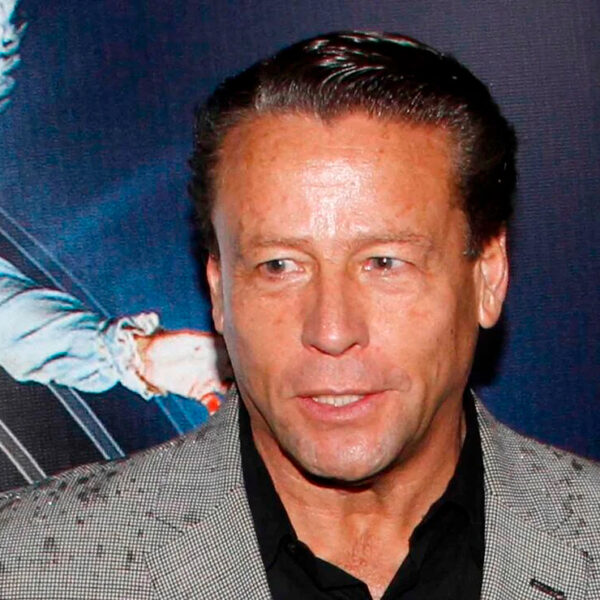 Alfredo Adame es acusado por el SAT por omisión