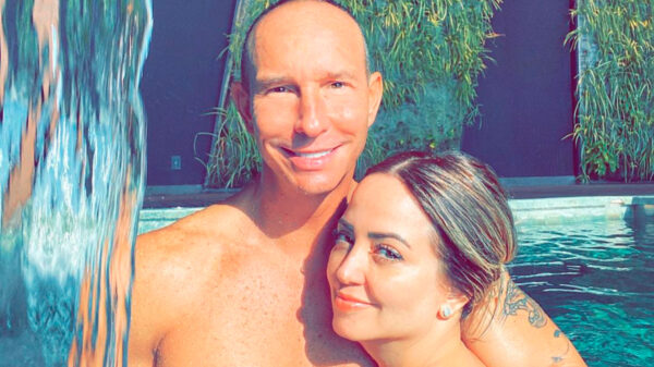 Andrea Legarreta y Erik Rubín celebran 21 años de casados