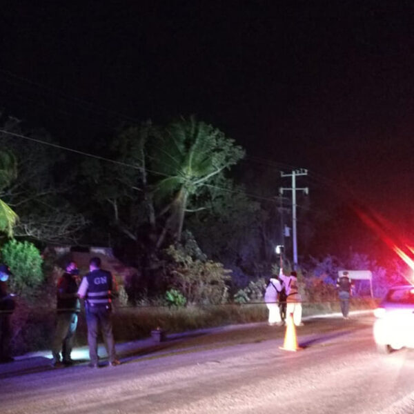 Tragedia en Cancún, mueren padre e hija arrollados por Urvan