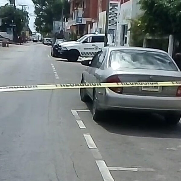 Intento de asalto a turista desata balacera en Playa del Carmen