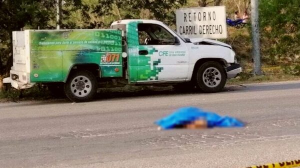 Muere mujer al ser atropellada en el Periférico de Mérida por personal de la CFE