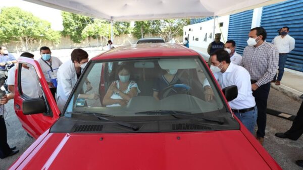 Mérida ya cuenta con un módulo de vacunación en vehículo contra Covid-19