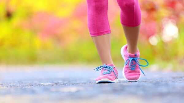 Checa los beneficios para tu cuerpo de caminar todo los días