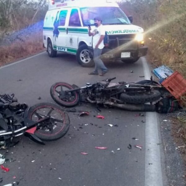 Fuerte choque entre motociclistas en la vía Kiní-Sacapuc deja lesionados