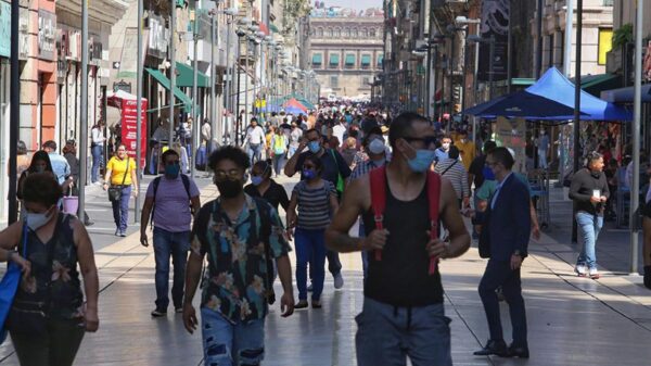 Supera México las 215 muertes por Covid-19