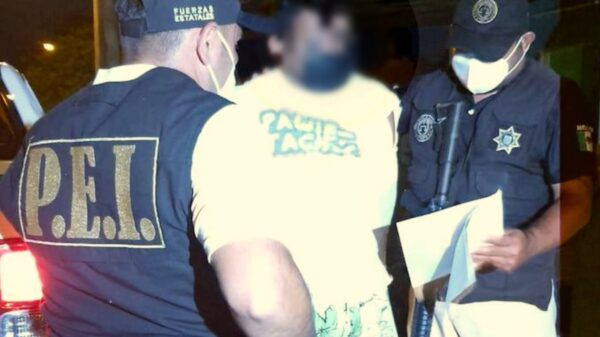 Detienen a expolicía por abusar sexualmente de su hijastra durante cinco años en Umán