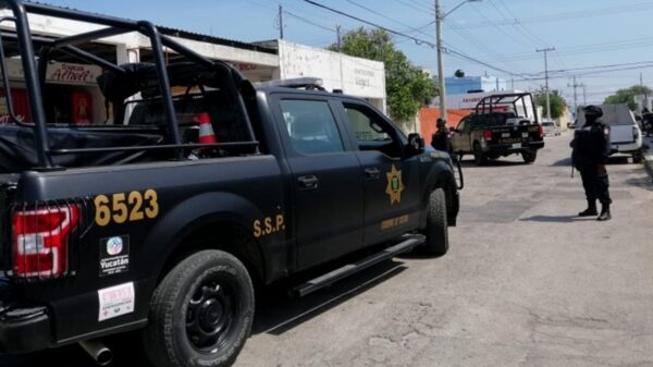 Detienen a un hombre y una mujer en cateo realizado en Vergel II, Mérida
