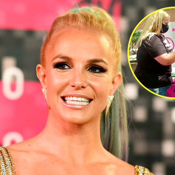 Fan de Britney se rapa a afueras de la Corte donde fue su audiencia