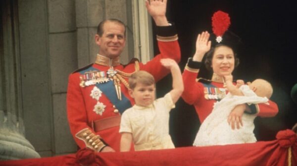 AMLO envía pésame por fallecimiento del príncipe Felipe