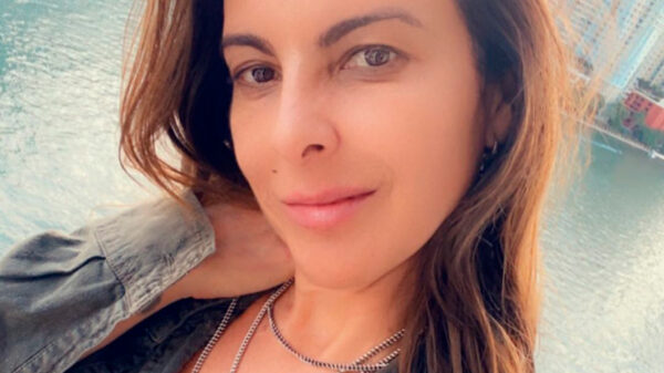 Kate del Castillo pide frenar con la crueldad de las corridas de toros