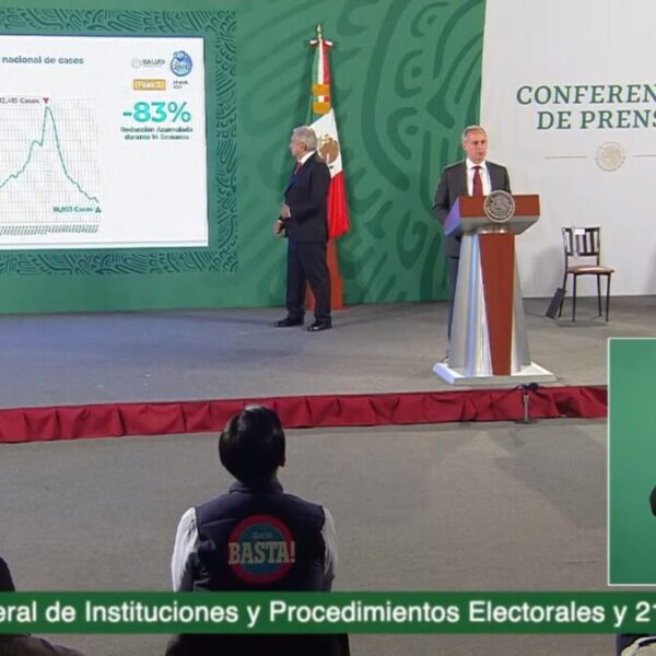 Cerca de 600 niños en México han muerto por Covid-19: López-Gatell