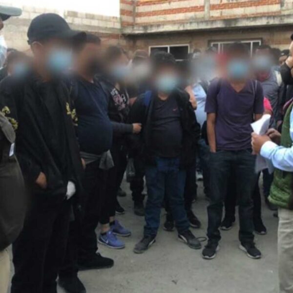 Detienen a 136 migrantes en un domicilio de Tlaxcala