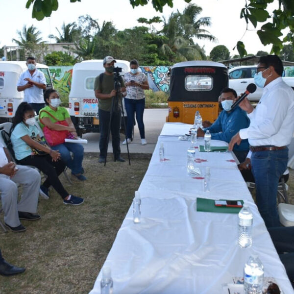 Recibe la CROC 50 solicitudes para moto taxis en Othón P. Blanco