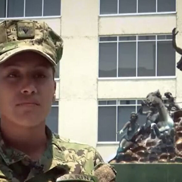 Mujer rescatista de SEMAR recibe reconocimiento Internacional