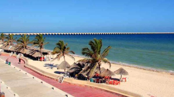 Reabren playas y malecones de Progreso, esperan arribo de visitantes