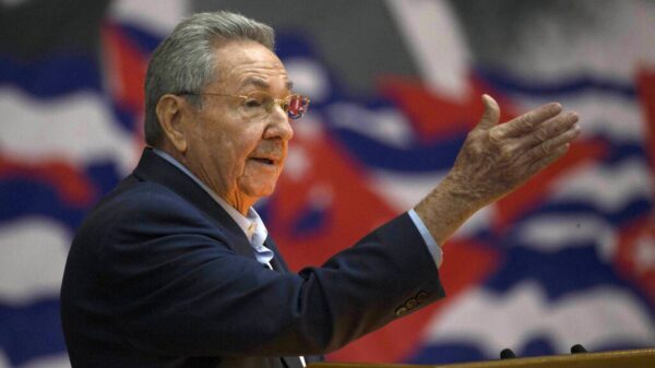 Renuncia Raúl Castro a dirigencia del Partido Comunista de Cuba