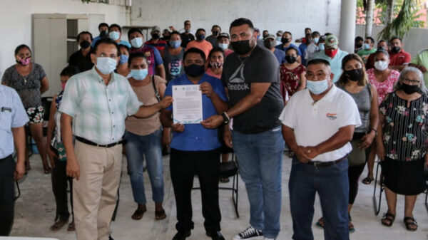 Entregan toma de nota a sindicato multigremios en Lázaro Cárdenas