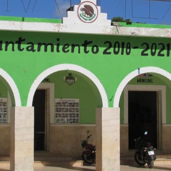 Detienen a sujeto por abusar de una menor y a su esposa por cómplice en Tahdziú