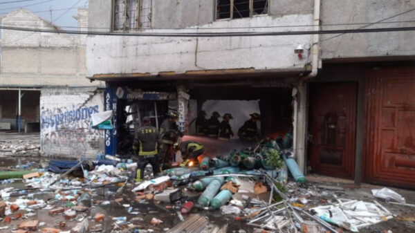 Explosión de tanques de oxígeno deja una persona muerta