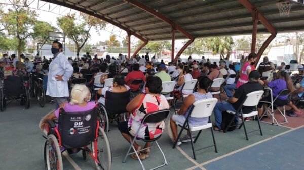 Continua jornada de vacunación anticovid