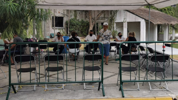 Último dÍa de vacunación a adultos mayores contra el covid-19 en Cancún