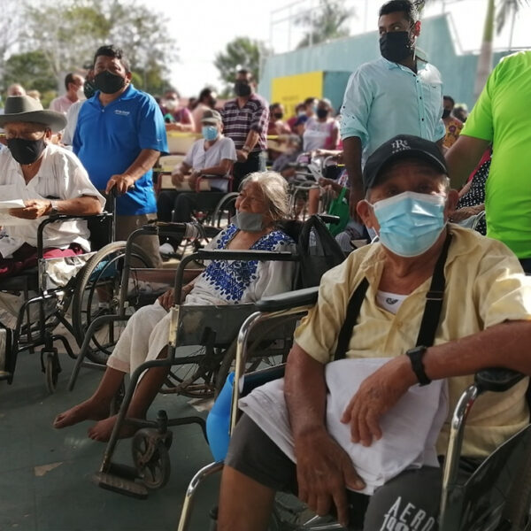Zona Maya a punto de finalizar vacunación covid de adultos mayores