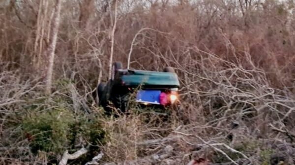 Volcadura en la vía Kinchil-Celestún deja a tres menores lesionados de gravedad