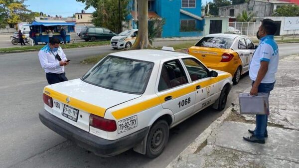 En Quintana Roo sacarán de circulación más de 4 mil taxis chatarra.