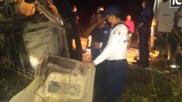 ‘Fantasma’ saca de la carretera Cancún-Mérida a trabajador de ICA.