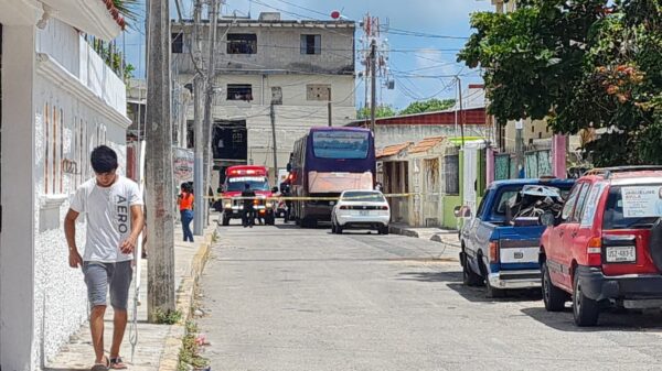 Cancún: Cuatro personas baleadas en presunta casa de citas en la Supermanzana 67.