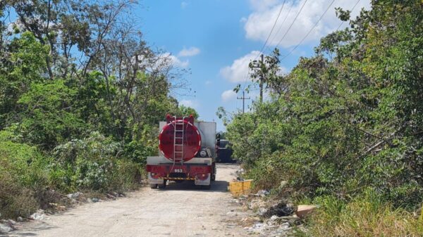 Queman otra unidad de Maya Caribe en Cancún (VIDEO).
