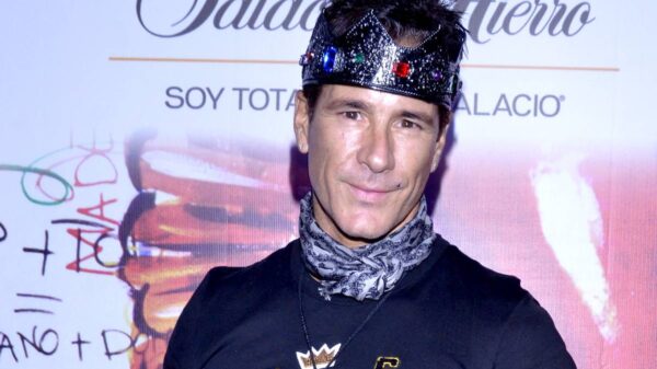 Fernando Carrillo sufre aparatoso accidente y se toma la "foto pal face"