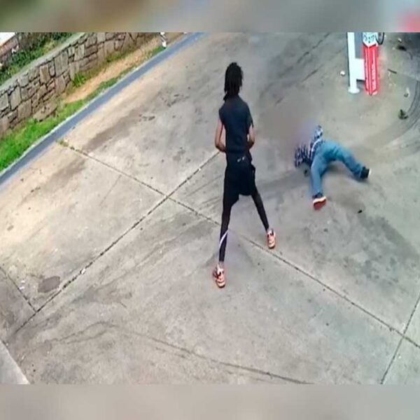 Anciano de 82 años se viraliza en redes sociales, luego de que enfrentará a un joven armado durante un asalto