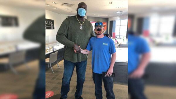 Shaquille O’Neal, no solo ha sido un jugador extraordinario, sino que también tiene un gran corazón, prueba de ello es la siguiente historia