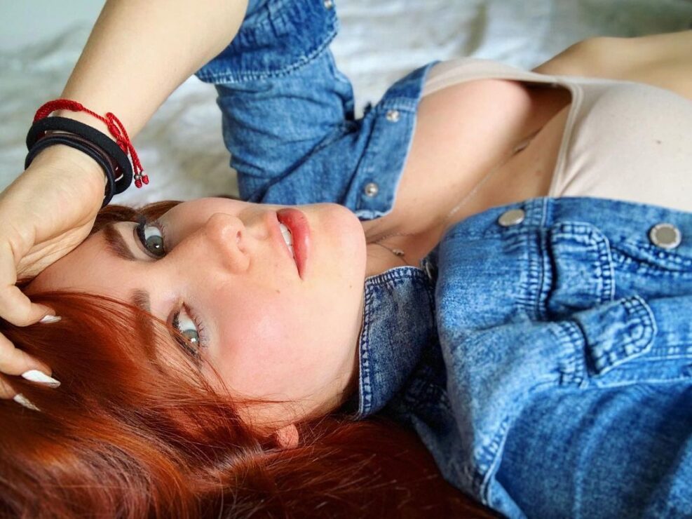 Sorprende Ariadne Díaz con tremendo cambio de look tras vacaciones de Semana Santa