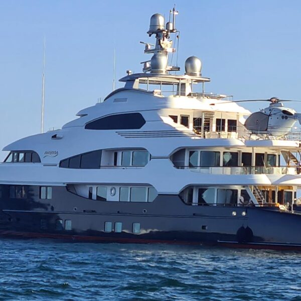 Attessa IV, el lujoso yate de 250 millones de dólares está en Los Cabos