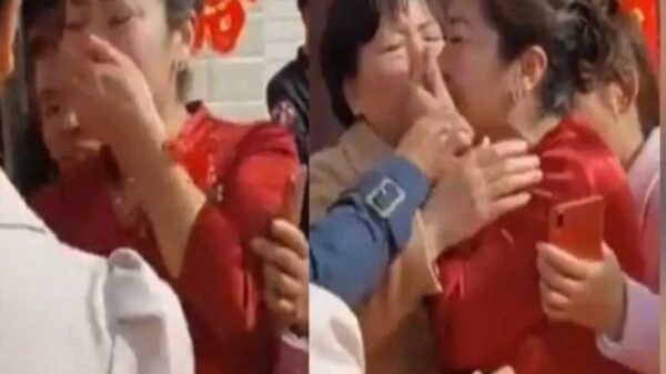 Una mujer descubrió en la boda de su hijo que su futura nuera era en realidad su hija perdida a quien había buscado por años