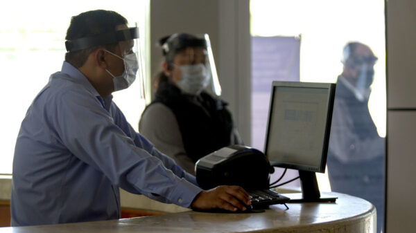 Extiende gobierno federal hasta el 30 de julio el ‘home office’ de burócratas.