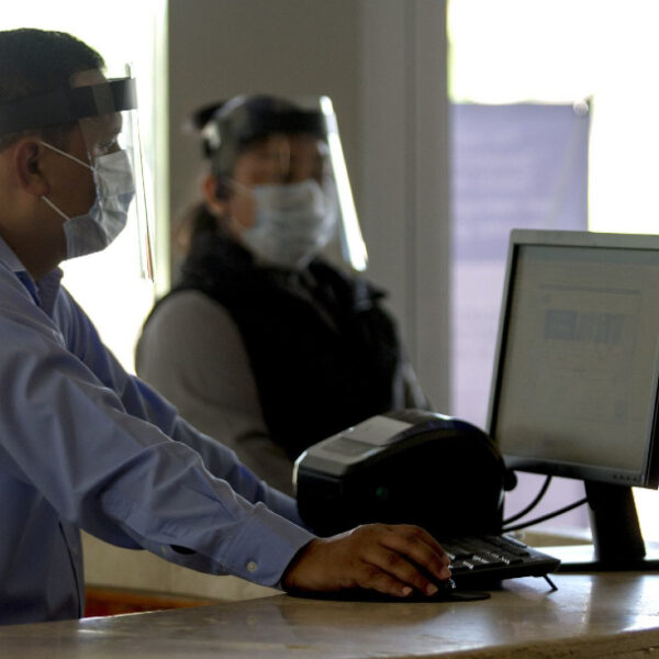 Extiende gobierno federal hasta el 30 de julio el ‘home office’ de burócratas.