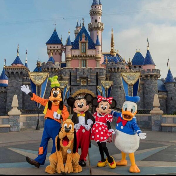 Disneyland en California reabre tras Covid-19