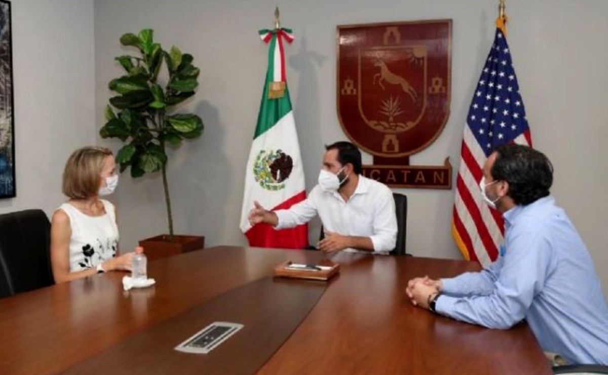 Estados Unidos dona equipo de protección contra el Covid a personal médico de Yucatán