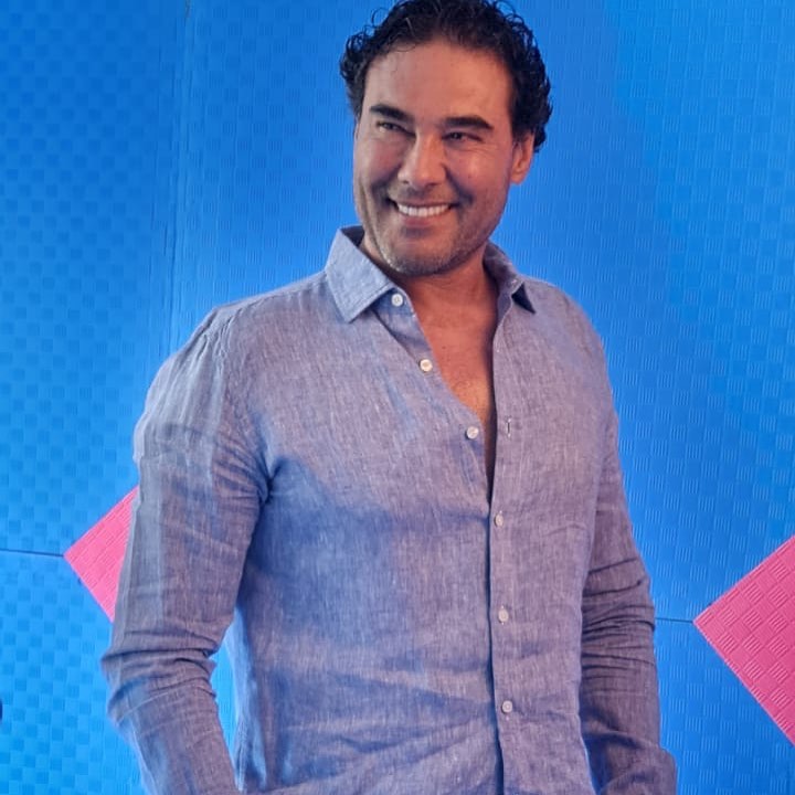 Arrestaron a Eduardo Yáñez por hacerle el amor a una mujer tras allanar la casa