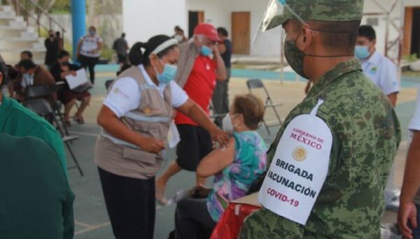 Inicia aplicación de segunda dosis contra Covid-19 en la Zona Maya.
